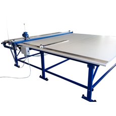 Стол для нарезки текстиля рулонных штор от производител