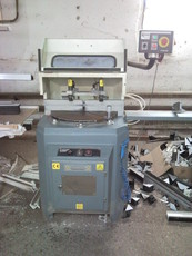 Продам недорого cтанок для порезки ПВХ «Hegsan H100 ACK»