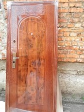 двері металеві вхідні львів від 60S