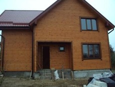 Дерев'яні вікна для дерев'яного будинку. дерев'яні вікна зі