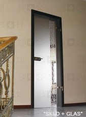 Стеклянные двери с алюминиевой коробкой