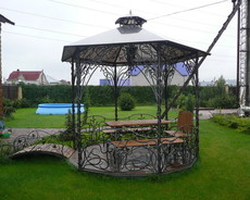 Кованые биседки, козырьки, решотки на окна, ворота