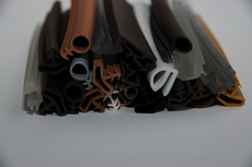 Уплотнитель для окон и дверей