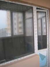 Продам оконный блок Rehau (окно+дверь)