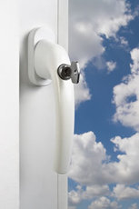 Ручка оконная с замком