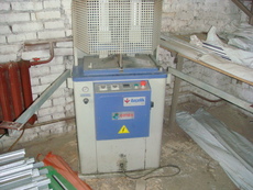 Продам одноголовый сварочник OZCELIK -5000 грн.