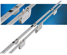 Замок Масо с 3 защелками - чтобы двери были ровные.