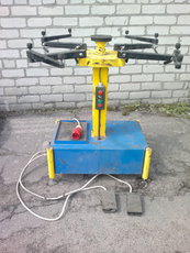 Продам стол поворотный Szilank (автомат).
