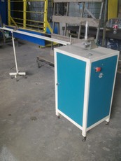 Продам полуавтомат для резки дистанционной рамки б/у