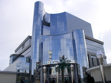 Алюмінієві, фасади вікна, двері, перегородки, вітражі.