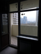 Продам балконный блок из новостройки