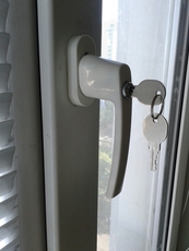 ручка с замком качественная, Турция 120 грн