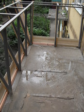 Работа монтажником, сварщиком.