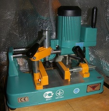 Продам станок Yilmaz KM 212