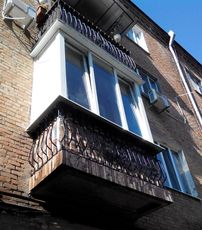 Обшивка балкона в розстрочку. Кривий Ріг