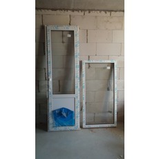Металопластикові двері з вікном