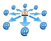 Отправить объявление на множество е-mail адресов