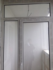 Балконные стеклопакеты с дверными проемами