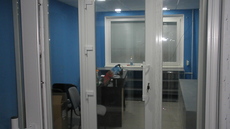 Продаю пластиковые двери