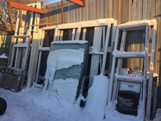 Продам рамы оконные металлопластиковые, окна б/у