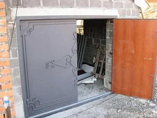 Металлические гаражные ворота