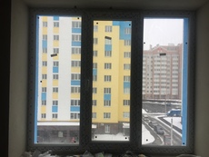 Продам свои фактически новые (окна от застройщика)