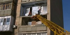 Демонтаж балконів