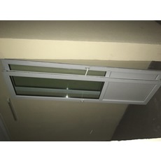 Продам металлопластиковую балконную дверь