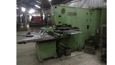 Координатно-револьверный пробивной пресс
