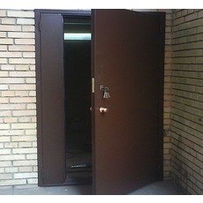 Двухстворчатые двери Киев. 120/205. Нестандартные двери