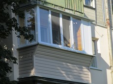 Балкон під ключ. Ремонт балконів. Французький балкон.