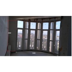 Вікна ротонда стан нових будинок від будівельників