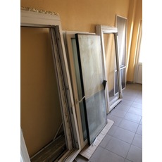 Продам балконні вікна Rehau б/у