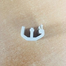 Транспортная клипса универсальная