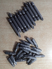 Біти для саморізів Ph2 * 25 мм і Ph2 * 50 мм