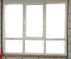 Нове вікно з зовнішньої коричневої ламінуванням