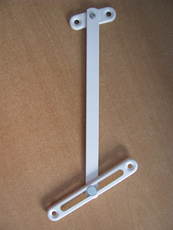 Ограничитель фрамуги 22 см белый и коричневый