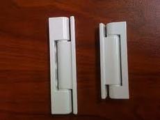 Петля алюминиевая оконная не регулируемая