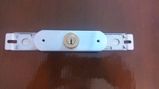 Заміна замків у ролетах Київ, ролетні замки, ремонт ролет